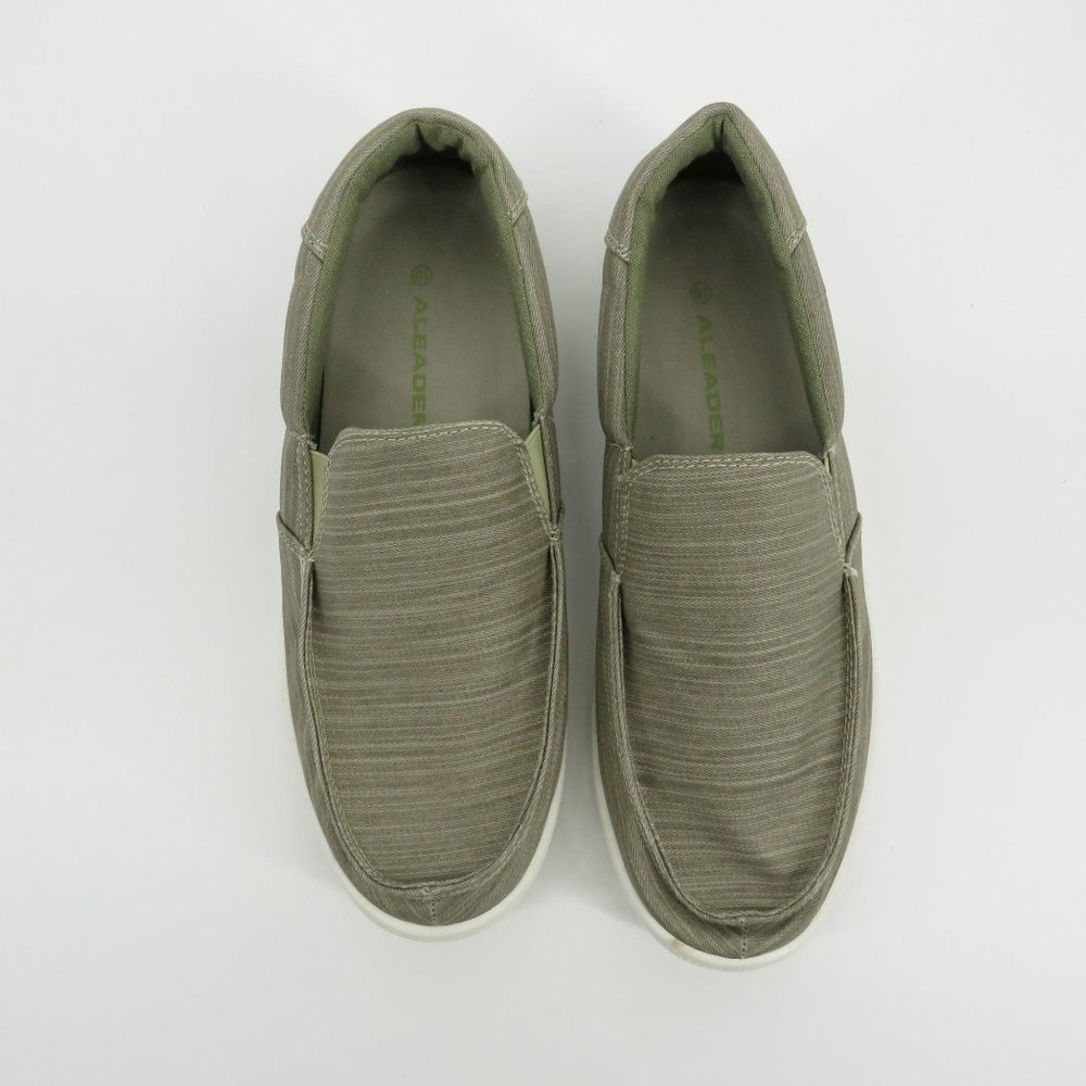 ALEADER Men's Canvas Slip On Loafer Shoes Green 10 NWOT